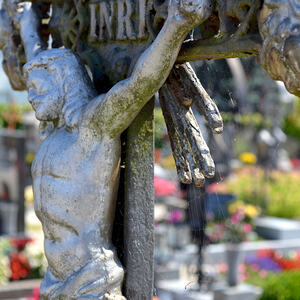 Friedhof und Aufbahrungshalle