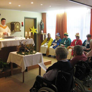 Sternsinger im Seniorenheim